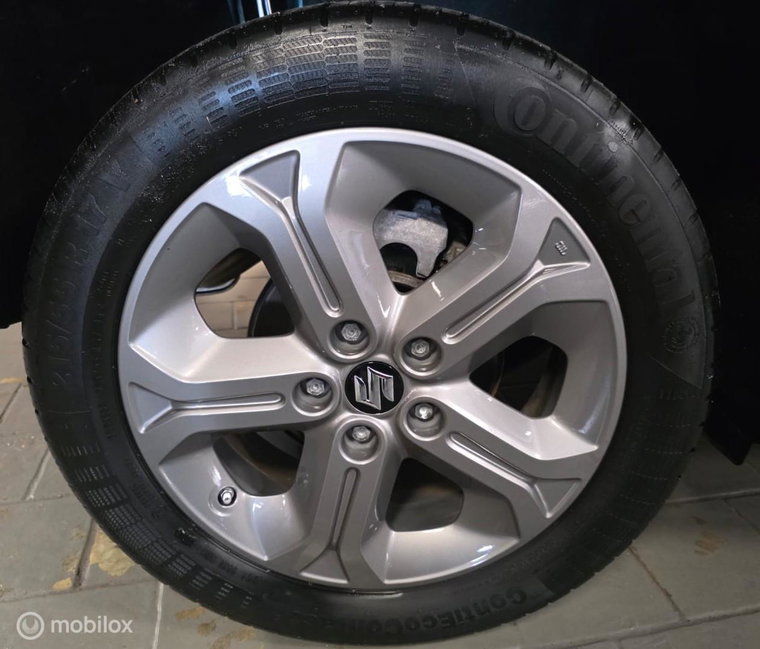 Vehicle Image 37