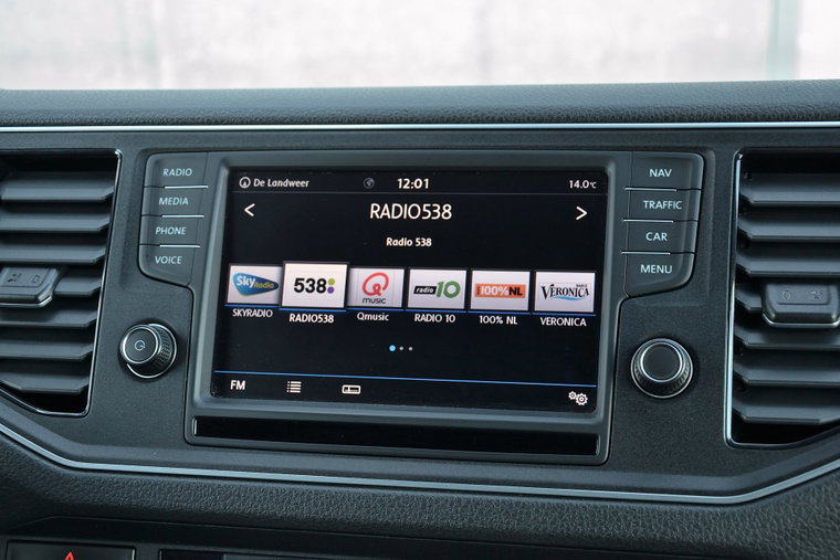 Vehicle Image 14