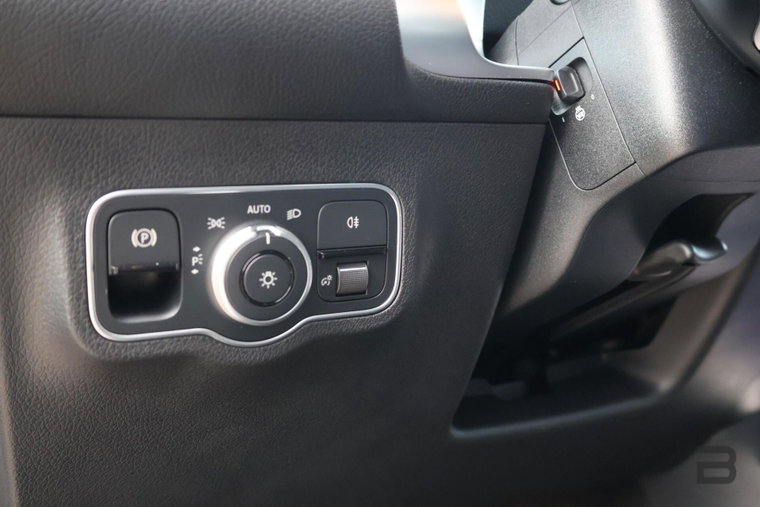 Vehicle Image 53