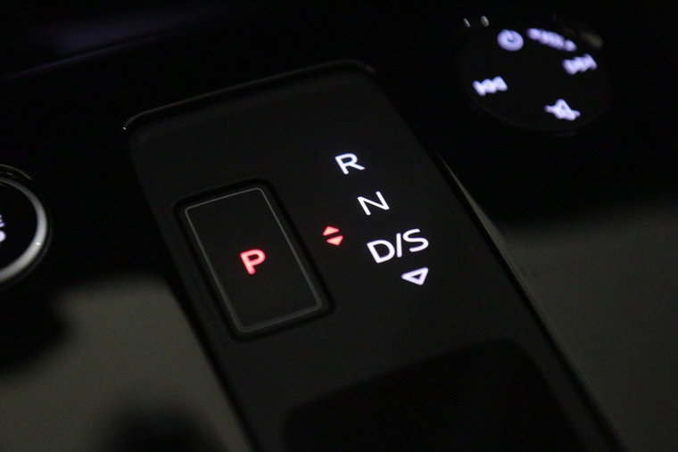 Vehicle Image 50