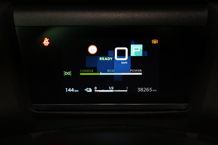 Vehicle Image 17