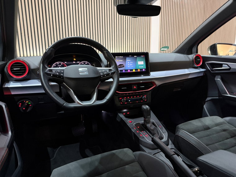 Vehicle Image 22