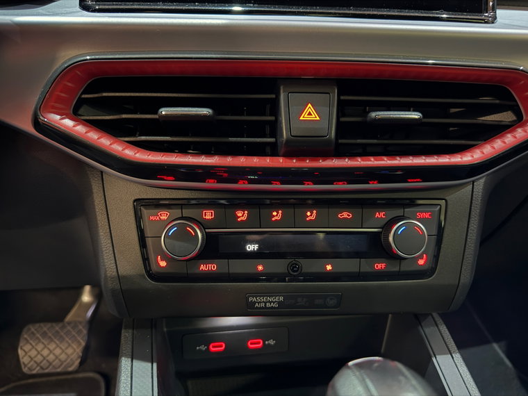 Vehicle Image 26