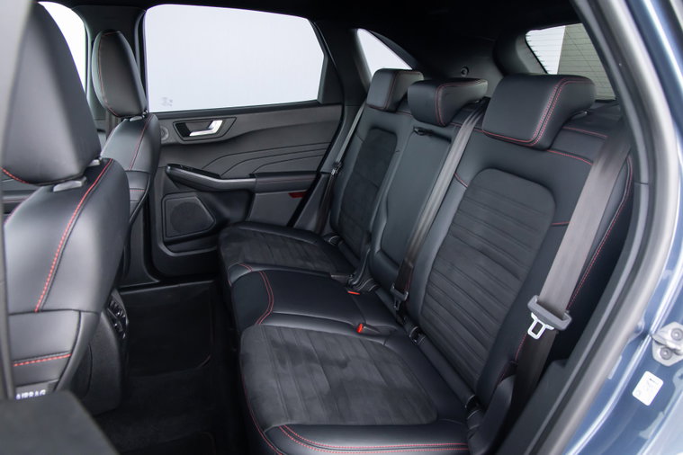 Vehicle Image 37