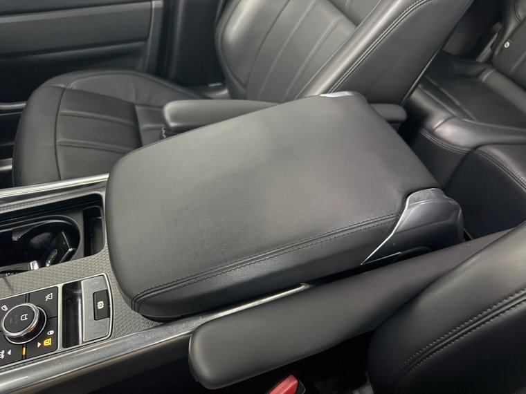 Vehicle Image 37