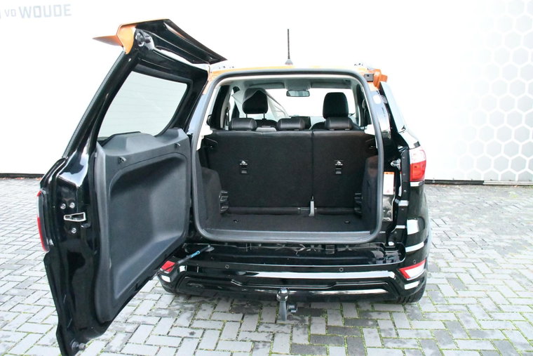 Vehicle Image 33