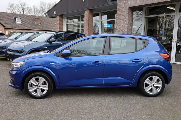 Vehicle Image 30