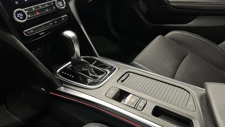 Vehicle Image 48