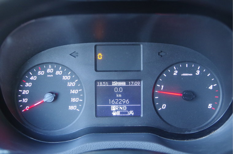Vehicle Image 6