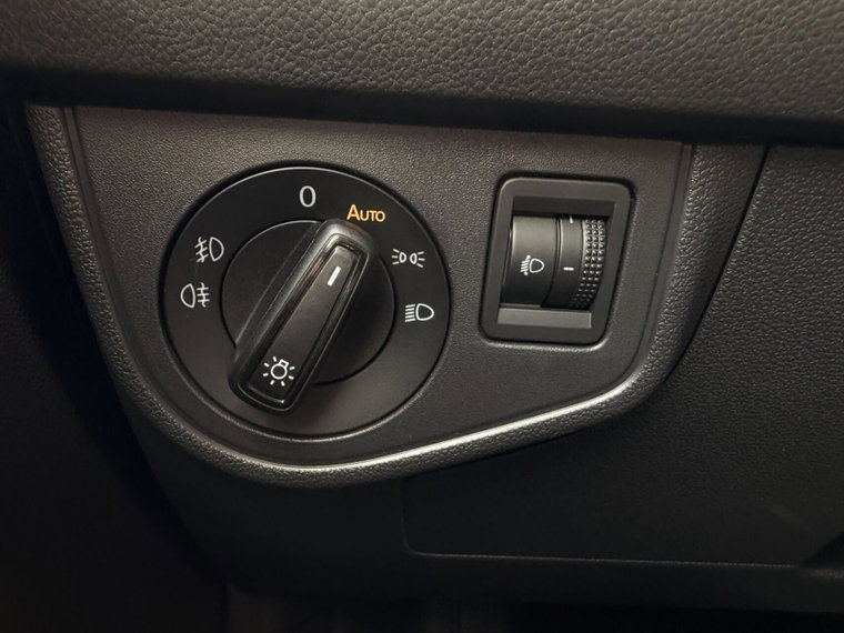 Vehicle Image 39