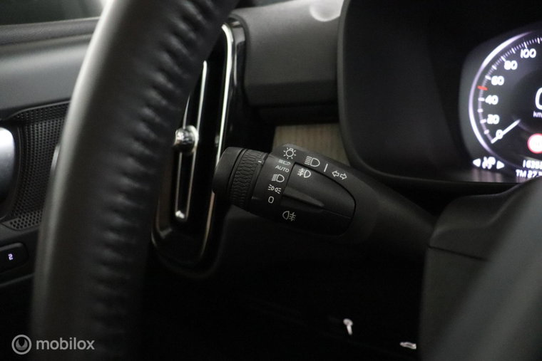 Vehicle Image 40