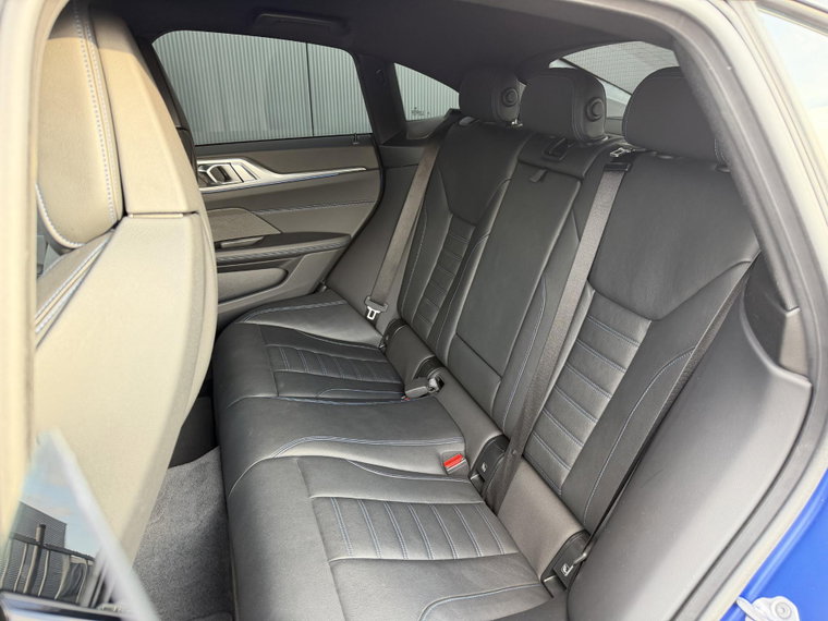 Vehicle Image 35