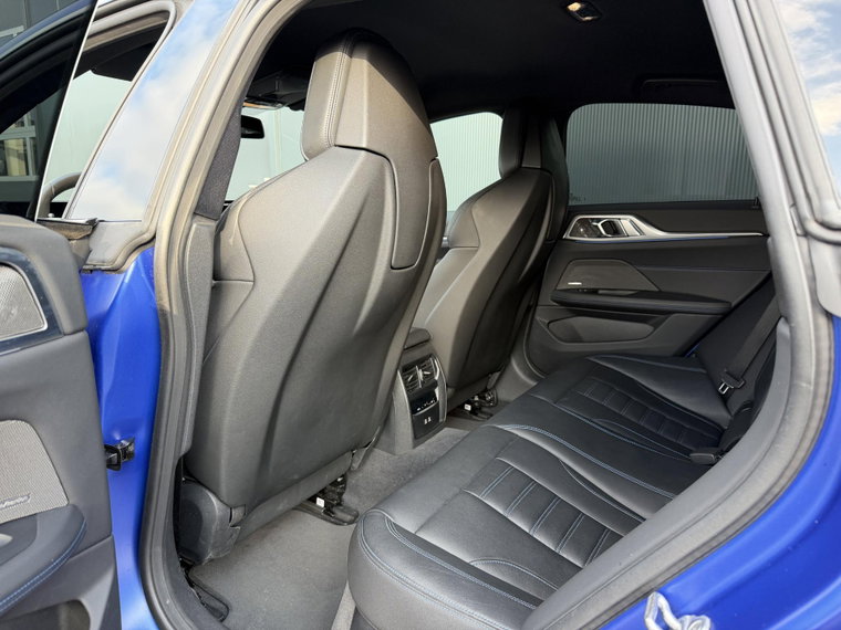 Vehicle Image 36