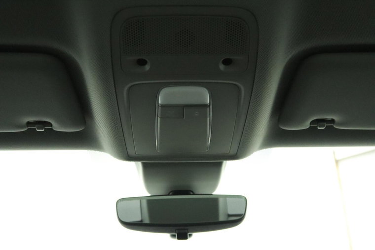 Vehicle Image 33