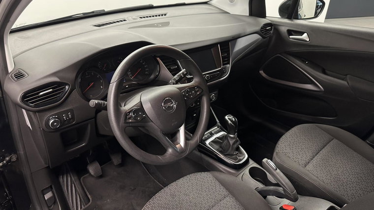Vehicle Image 17