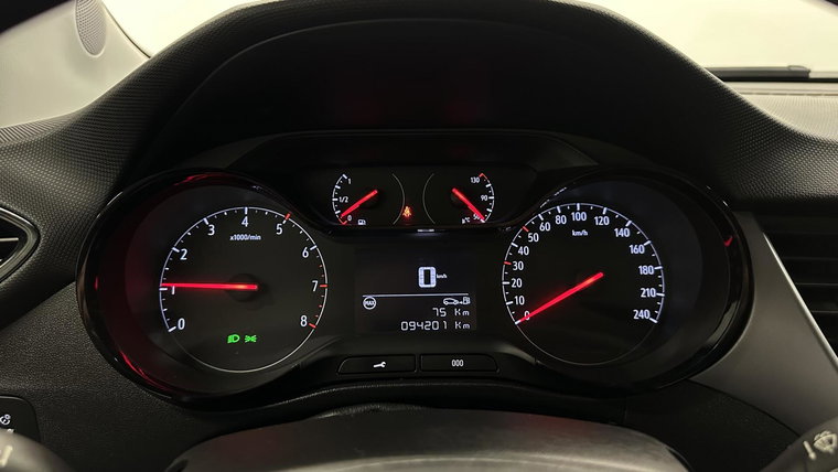Vehicle Image 24
