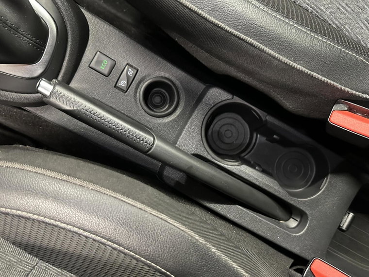 Vehicle Image 34