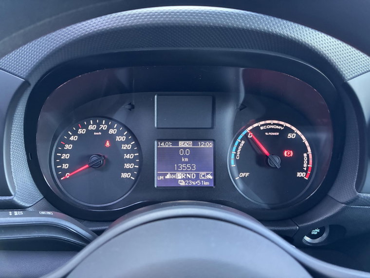 Vehicle Image 14