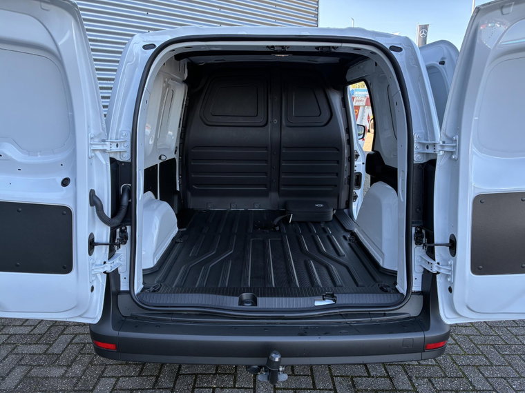 Vehicle Image 27
