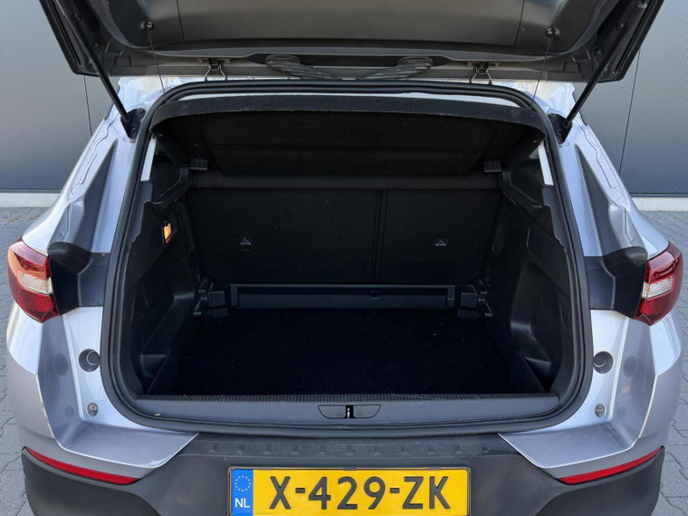 Vehicle Image 27