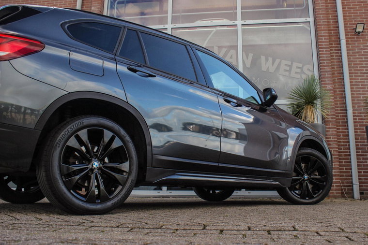 Vehicle Image 50