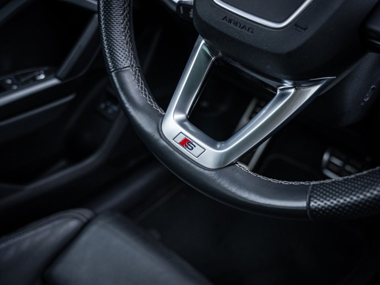 Vehicle Image 37