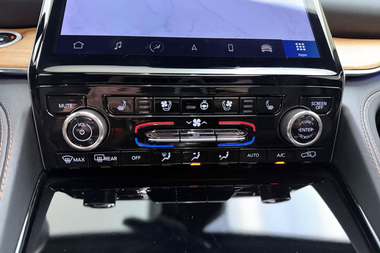Vehicle Image 33