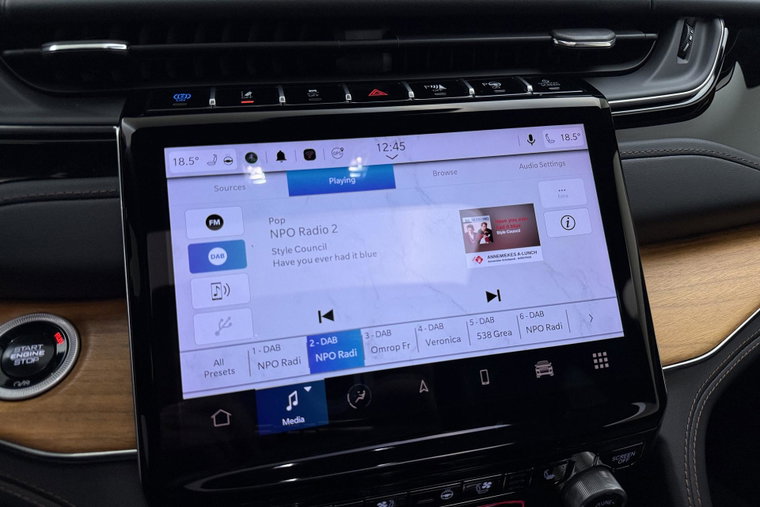 Vehicle Image 37