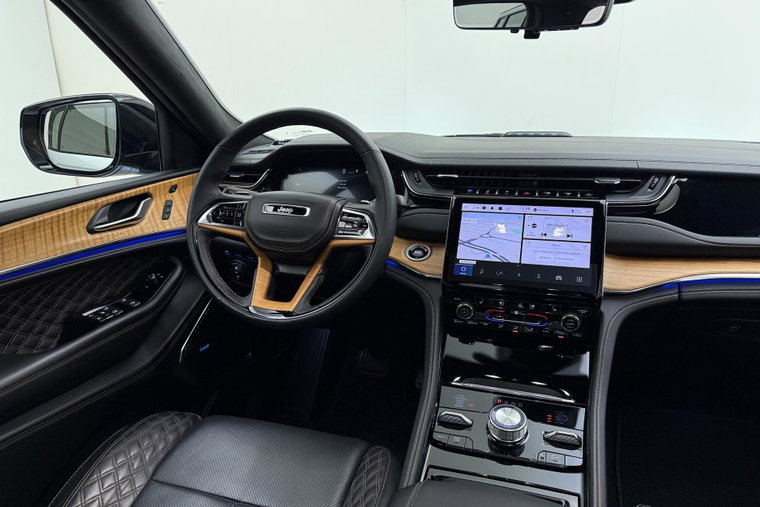 Vehicle Image 47