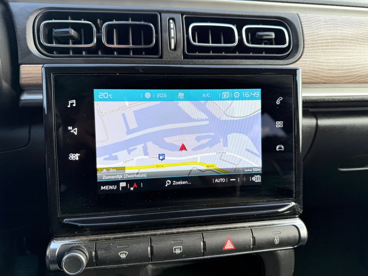Vehicle Image 13