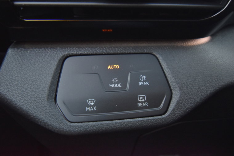 Vehicle Image 39