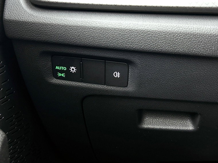 Vehicle Image 27