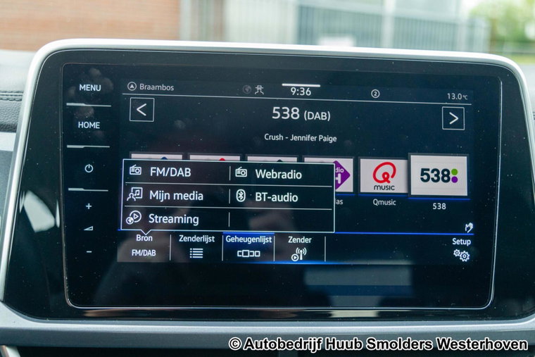 Vehicle Image 37