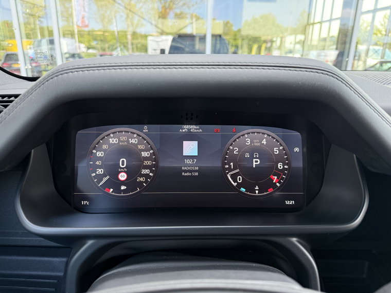 Vehicle Image 35