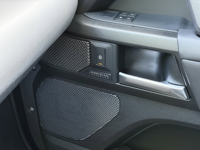 Vehicle Image 52