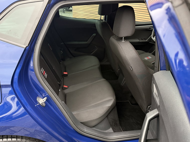 Vehicle Image 41