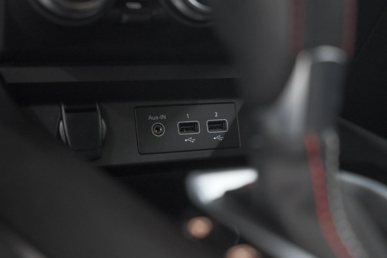 Vehicle Image 36