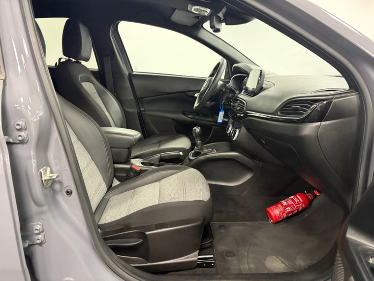 Vehicle Image 31
