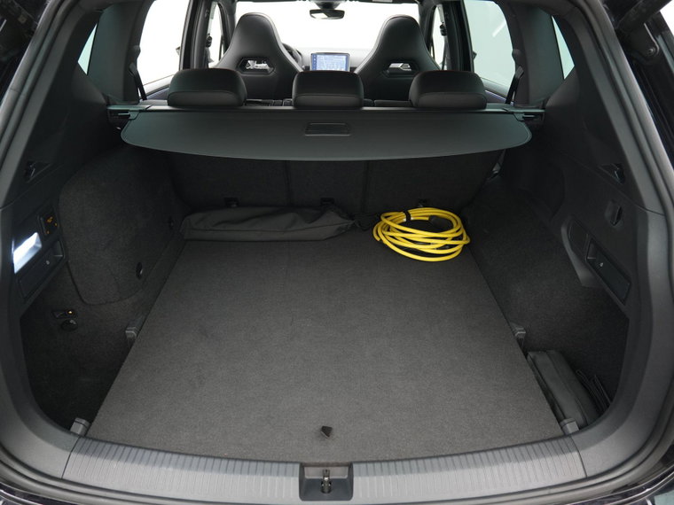 Vehicle Image 38