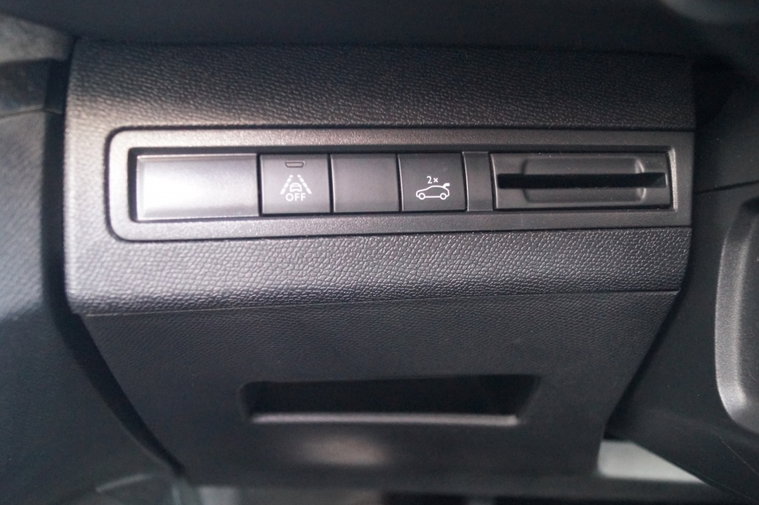 Vehicle Image 26
