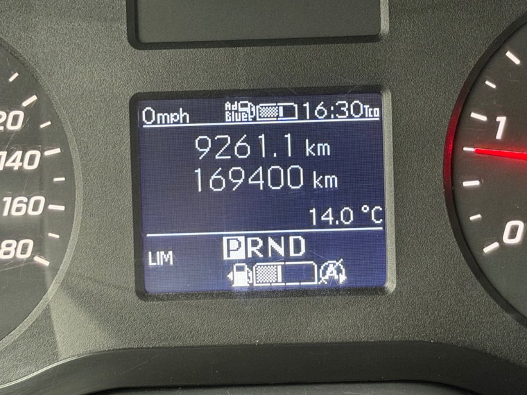 Vehicle Image 28