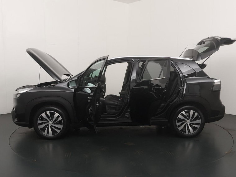 Vehicle Image 19