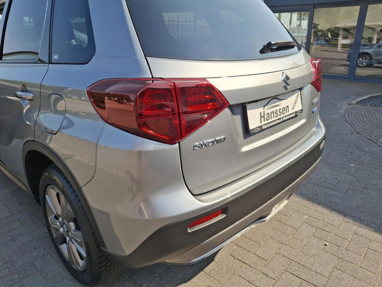 Vehicle Image 22