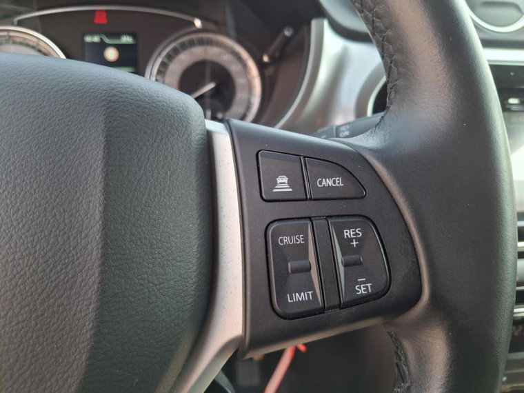 Vehicle Image 26