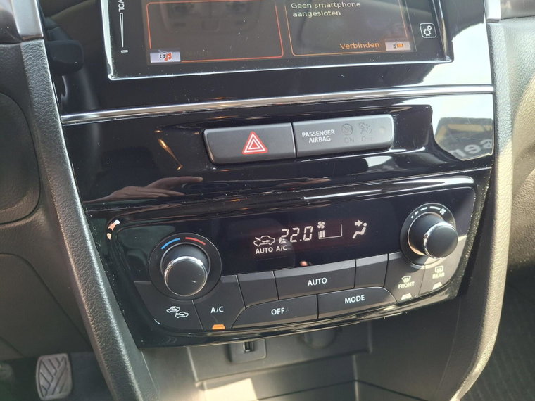 Vehicle Image 29