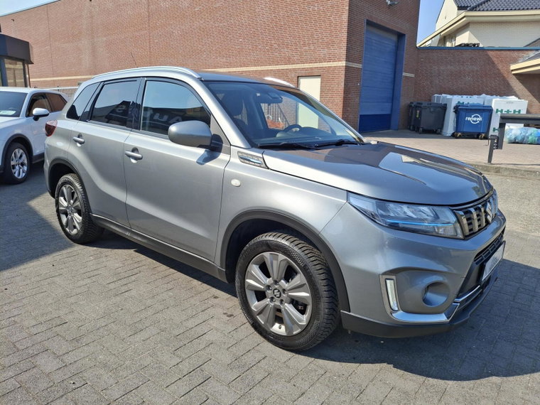 Vehicle Image 10
