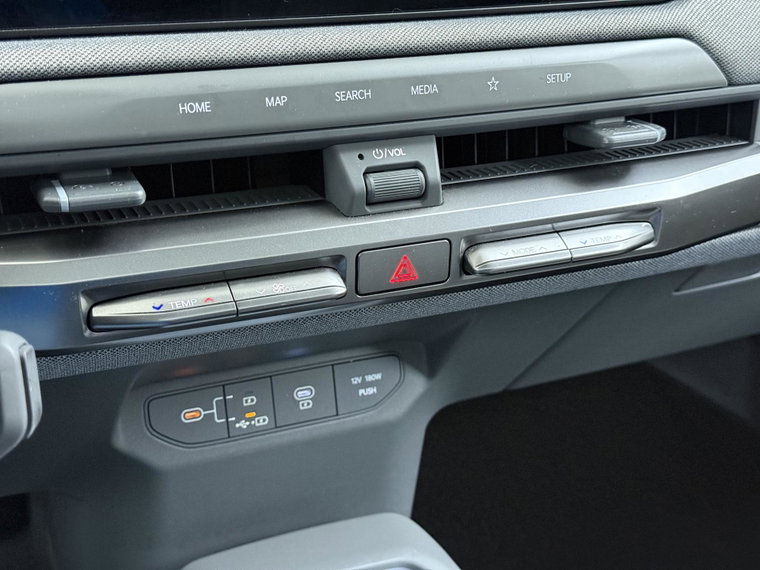 Vehicle Image 41