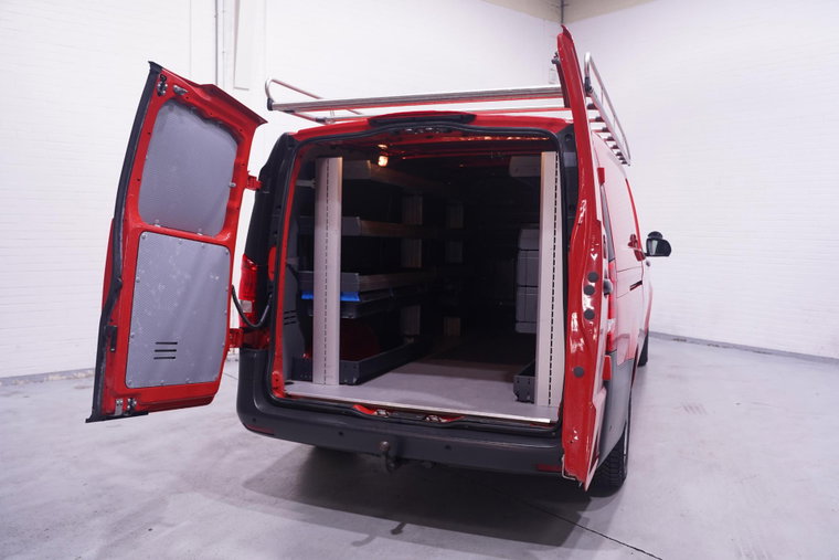 Vehicle Image 13
