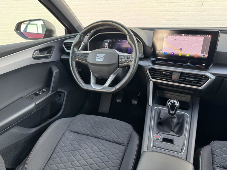 Vehicle Image 26