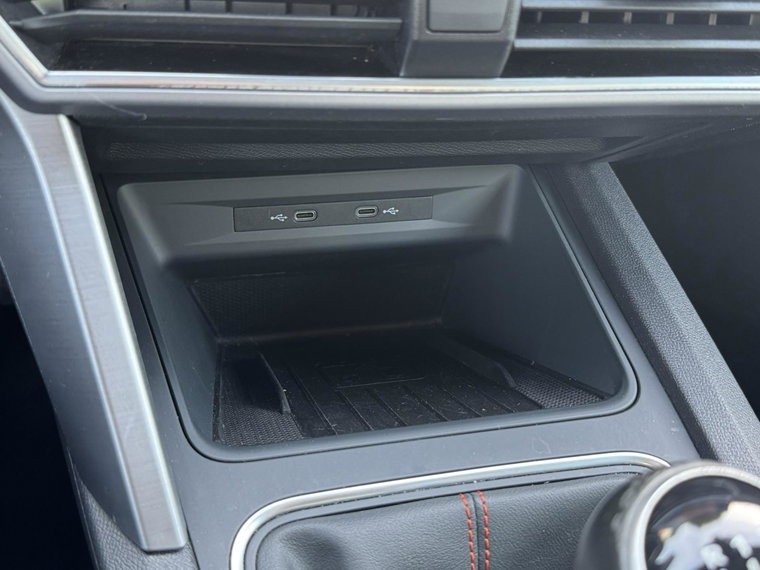 Vehicle Image 41